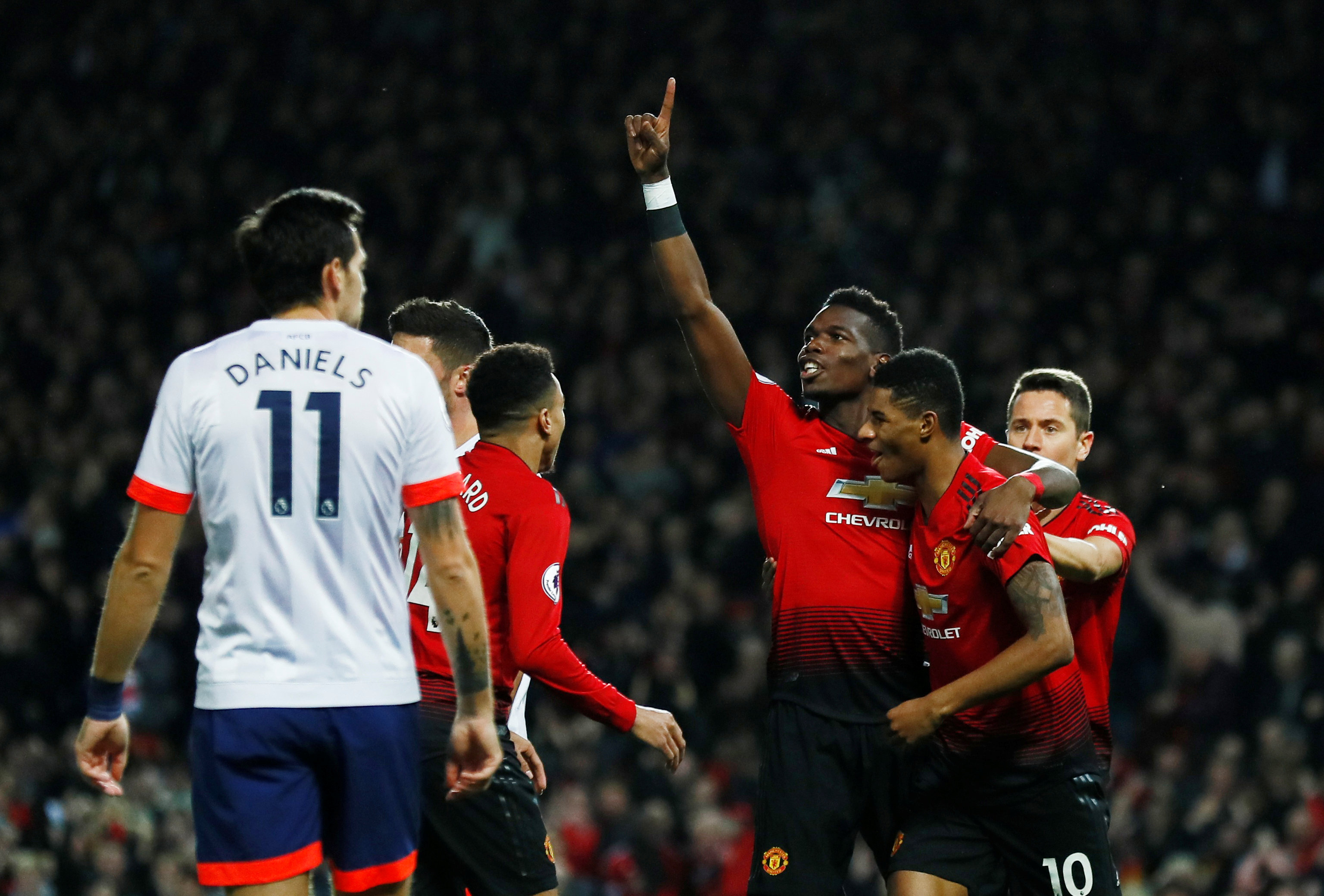 暴露了需紧 暴露了需紧