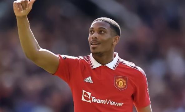 提到他對球 提到他對球